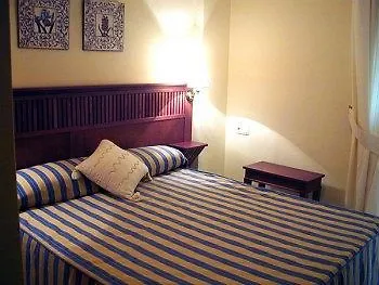 Apartamentos Turisticos Anoreta Rincon de la Victoria 0*,  Spain