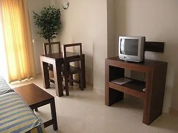 Apartamentos Turisticos Anoreta Rincon de la Victoria Spain